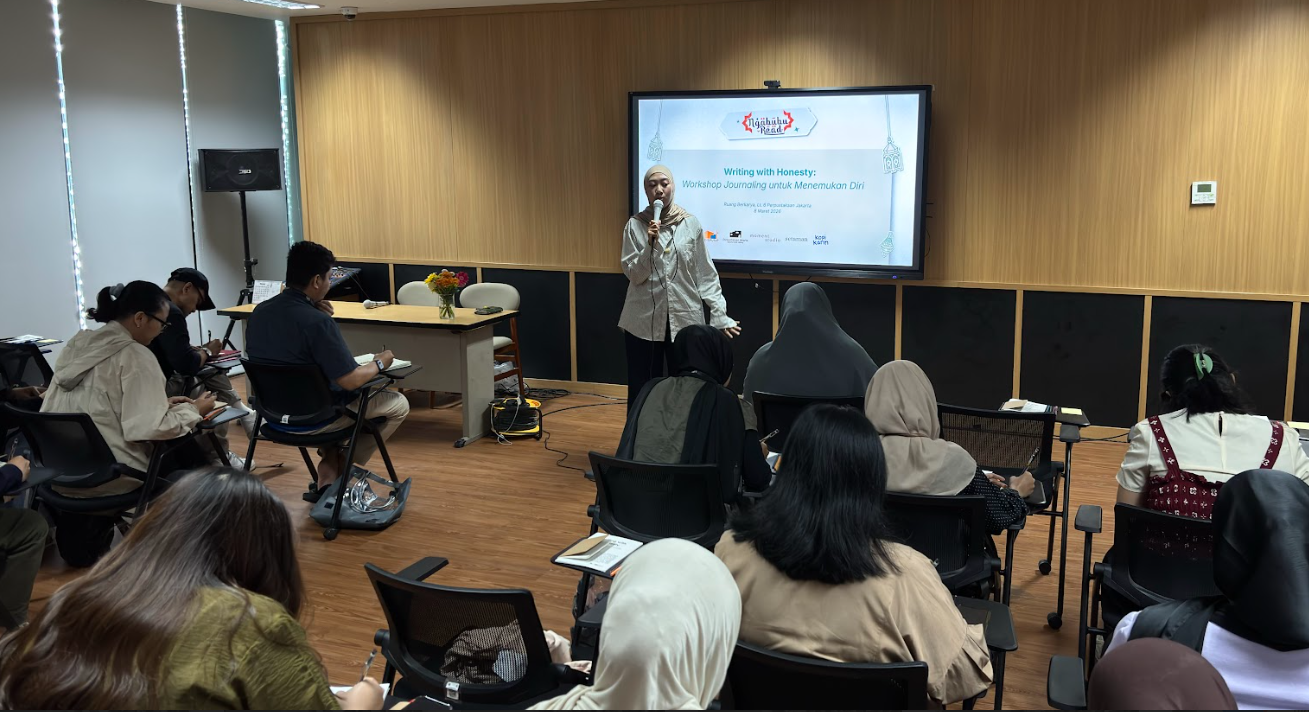 Writing With Honesty: Workshop Journaling Untuk Menemukan Diri